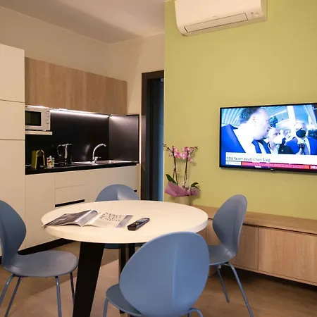 Apart Otel Il Melograno 3*